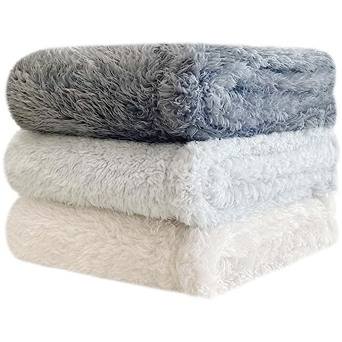 1 Pack 3 Puppy Blankets Super Soft Warm Sleep Mat, Fluf...