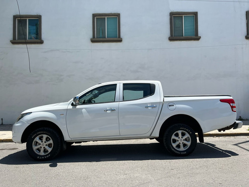 Mitsubishi L200 2.5 Di-d Cabina Doble 4x4 Mt