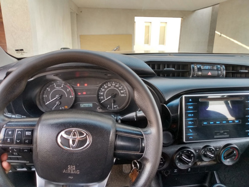 Imagen 7 de 8 de Toyota Hilux