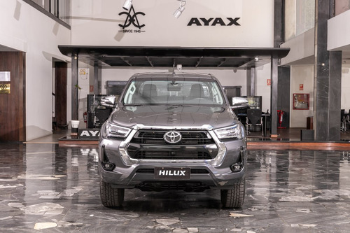 Toyota Hilux SRV 4x4