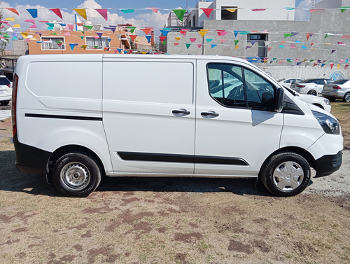 Ford Transit 2.2 Van Corta Techo Bajo Aa Custom Mt