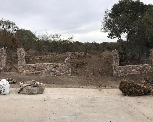 Imagen 8 de 14 de Lote En Venta. Lomas Del Cigarral, Unquillo, Córdoba.