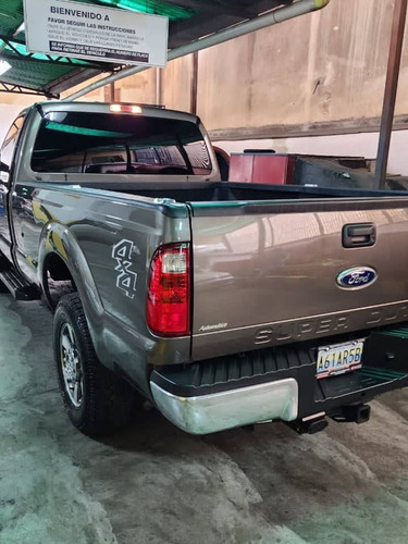 Imagen 5 de 13 de Ford F-250 Super Duty