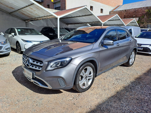 Mercedes-Benz Clase GLA 1.6 Gla200 Urban 156cv