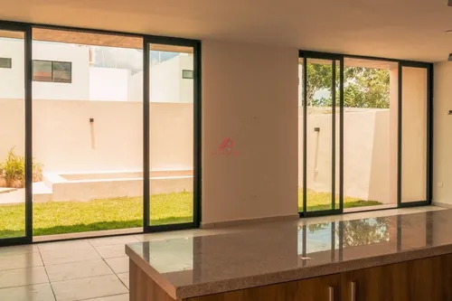 Casa En Venta En Merida, Yucatan.