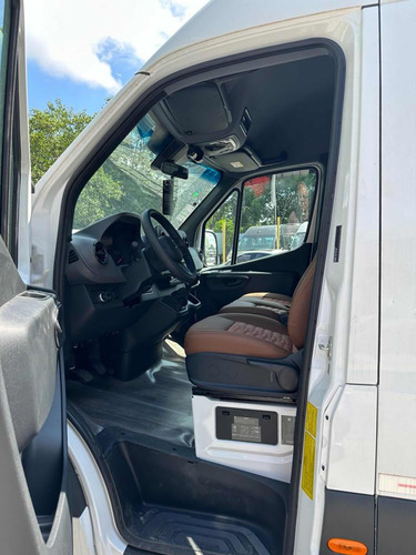 Mercedes-Benz Sprinter Vidrado 2.2 416 Cdi Extra Longo Teto Alto 14m3 5p
