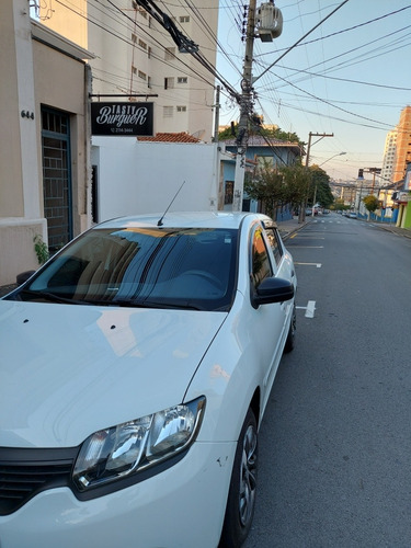 Renault Sandero 2016 1.0 16v Authentique Hi-flex 5p