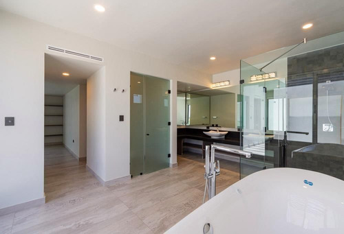 Imagen 6 de 22 de Venta Casa En Puerto Cancún Frente Al Mar