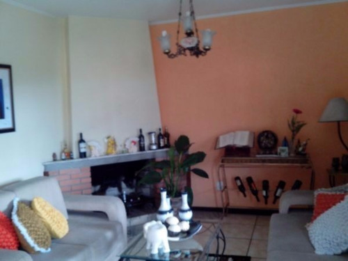 Casa Em Vila Nova Com 5 Dormitórios - Nk17726