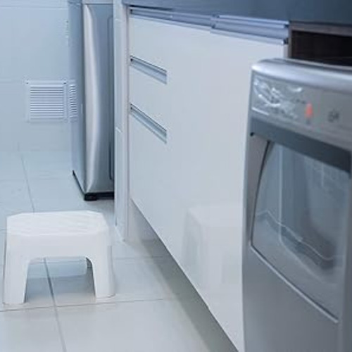 Banqueta Plástica Reforçada Branca 33,5x33,5x28cm Bf4 Astra