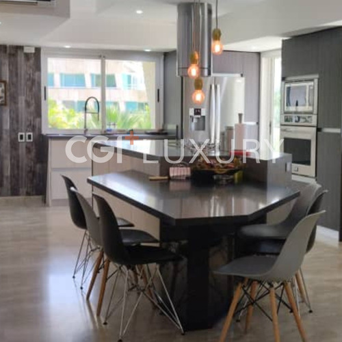 Cgi + Luxury Lecheria Ofrece En Alquiler /venta Isla Paraiso Yatch Club Apartamento Duplex Doble Terraza