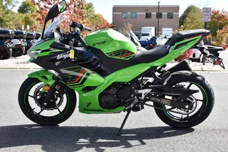 Motocicletas Kawasaki Ninja 400 Krt Edición 2023