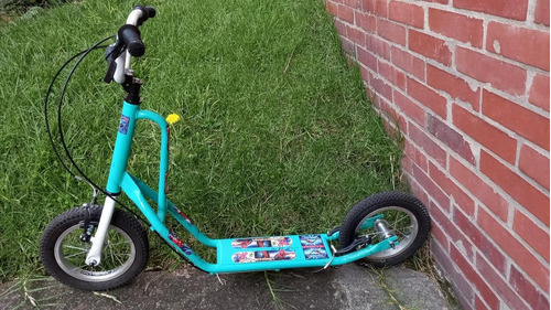 Patineta Para Niños Y/o Niñas De 5 A 10 Años Como Nueva.