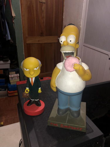 Figuras Los Simpson Homero Y Ms. Burns Bubble Head Playmates