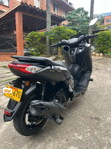 N-max Connect 2024