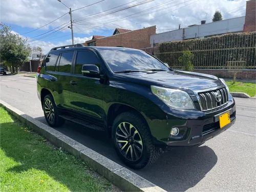 Toyota Prado 4.0 Tx-l Blindaje Ii Automatica 4x4 F.e 2011