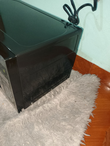 Horno De Microondas Usado Marca Daewoo Tamaño Chico (d12) (Reacondicionado)