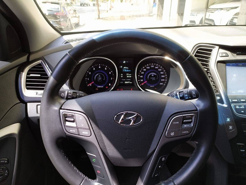 Hyundai Santa Fé 3.3 Mpfi 4x4 V6 270cv Gasolina 4p