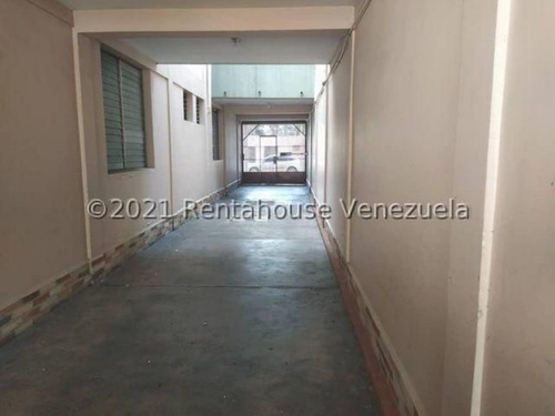 Imagen 19 de 30 de Edificio En Venta Zona Centro Barquisimeto Rah 23-22526 // Invierta Seguro Con Rentahouse//
