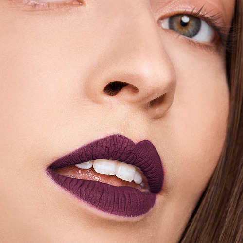 Labial LĂquido Mate Ruby Kisses Color Stranger 2.5 Ml