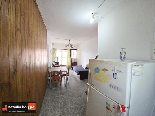 Mar Del Sur Chalet Dividido Con Gran Parque A 100 Mts Del Mar Usd 75.000 V 6366