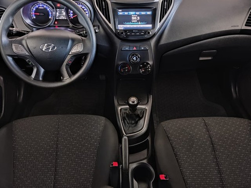 Hyundai HB20 HB20 1.0 UNIQUE 12V FLEX 4P MANUAL