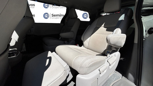Toyota Sienna 3.5 Xle Piel At