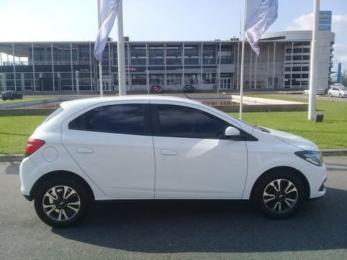 Chevrolet Onix 5p 1.4 Ltz Sedan 5 Puertas Rd