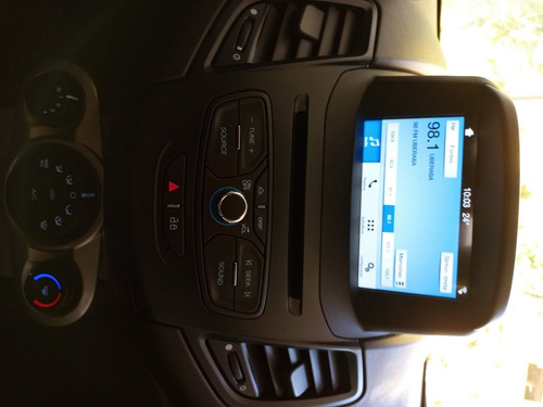 Imagem 10 de 12 de New Fiesta Hatch Se Plus 1.6 Flex Automático - 2018
