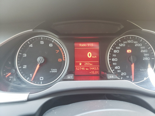 Imagen 12 de 12 de Audi A4 2011 2.0 Attraction T Fsi 211cv Manual