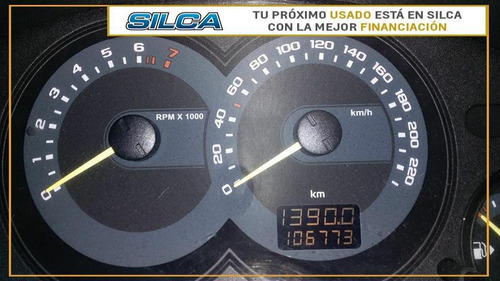 Chevrolet Corsa Super 2012 Beige 4 Puertas
