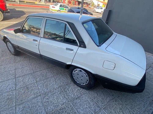 Imagen 3 de 10 de Peugeot 504 Sr 2.0
