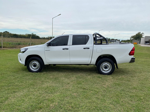 Toyota Hilux Pick-Up 2.4 Cd Dx 150cv 4x4