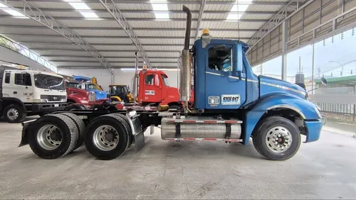 Freightliner Cl 120 2012 Azul