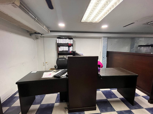 Imagen 13 de 17 de Venta. Local Comercial. San Cristóbal