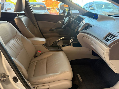 Honda Civic Civic Sedan LXR 2.0 Flexone 16V Aut. 4p