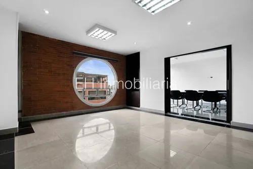 Vendo Arriendo Bodega En El 11 De Noviembre Bogota 1.100 4 Pisos