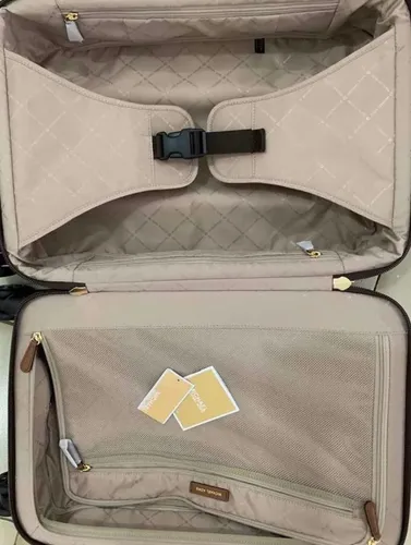 Michael Kors Malas a tiracolo Medium Camera Bag vanilla gold colored hardware The Little Green Bag #37 Michael Kors Malas a tiracolo Medium Camera Bag vanilla gold colored hardware The Little Green Bag