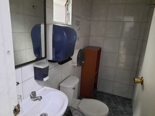 Gran Galpon Con Local Comercial (84811)