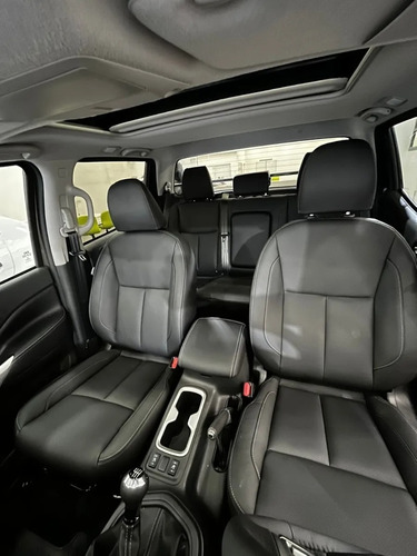 Imagen 14 de 18 de Renault Alaskan Iconic 4x4 At Disponible Septiembre (dsv)