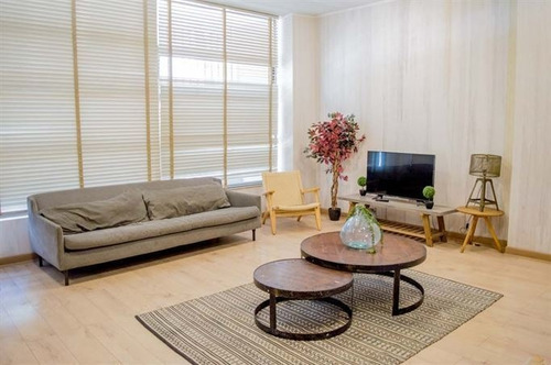 Departamento En Venta De 1 Dorm. En Santiago