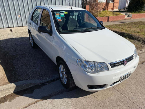 Imagen 4 de 10 de Fiat Palio 2014 1.4 Fire Pack Seg. Confort