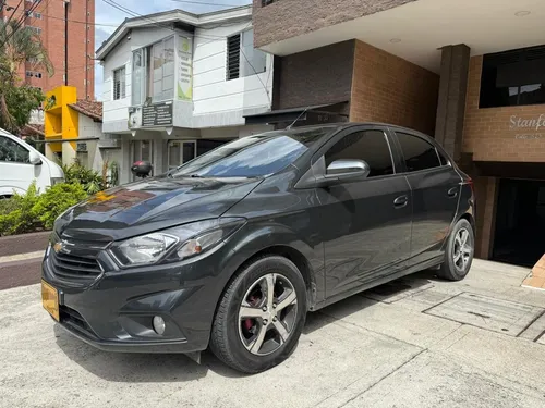 Chevrolet Onix 1.4 Ltz 5 p