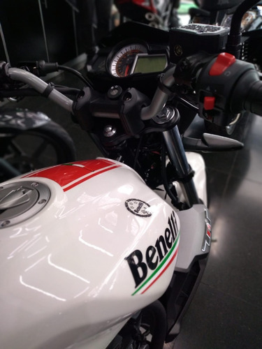 Imagen 14 de 21 de Benelli Tnt 15 0km Negro Agrobikes (no Ybr, Cg Titan)