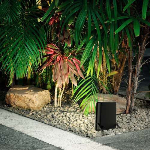 Imagen 3 de 5 de Reflector Exterior Led Ip65, 20w, Luz Cálida Tecnolite