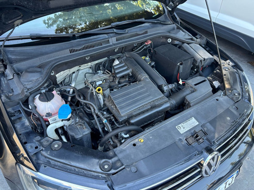 Volkswagen Vento 1.4 Highline 150cv At