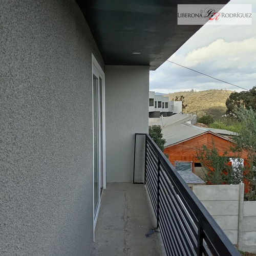 Casa En Venta De 4 Dorm. En Quilpué