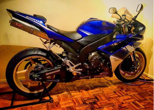 Imagen 2 de 8 de Yamaha Yzf R1
