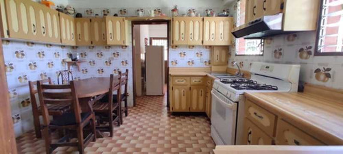 Imagen 8 de 14 de Casa En El Piñal - Yenny Teran
