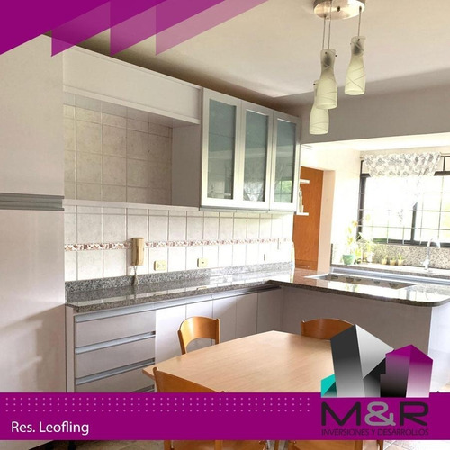 Imagen 4 de 8 de Apartamento En Venta En Res.leofling-puerto Ordaz M&r-234
